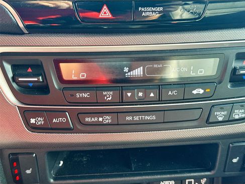 Used 2022 Honda Ridgeline RTL-E image 16