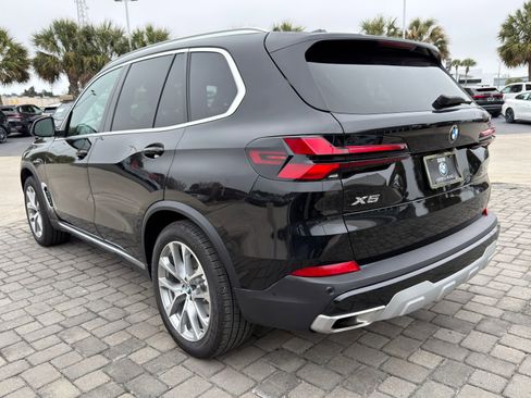 Certified 2024 BMW X5 xDrive40i w/ Parking Assistance Package image 11