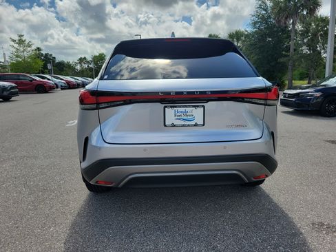 Used 2023 Lexus RX 350 Premium w/ Cold Area Package FWD image 5