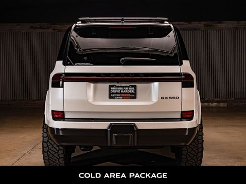 Used 2024 Lexus GX 550 550 Luxury w/ Cold Area Package image 7