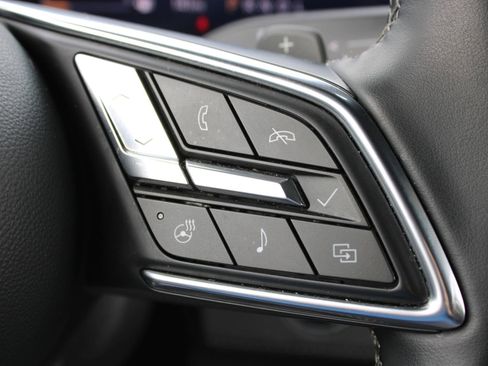 Used 2025 Buick Enclave Preferred image 30