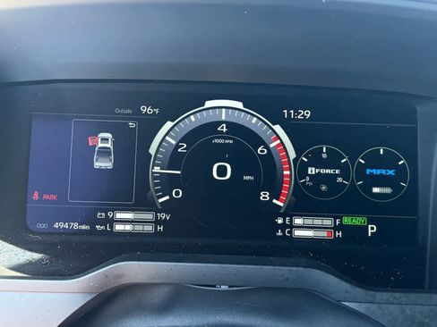 Used 2023 Toyota Tundra Capstone AWD/4WD image 14
