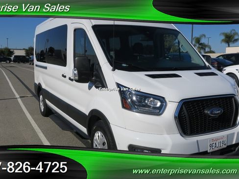 Used 2023 Ford Transit 350 XLT image 3