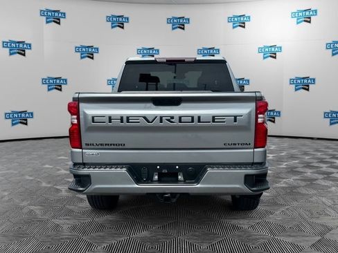 Used 2023 Chevrolet Silverado 1500 Custom w/ Rally Edition AWD/4WD image 4