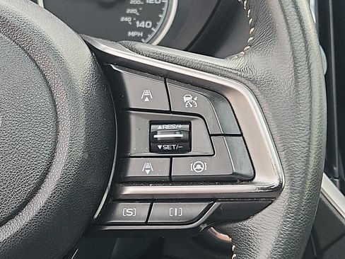 Used 2024 Subaru Forester Premium AWD/4WD image 22