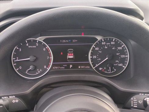 Used 2024 Nissan Rogue SV image 14