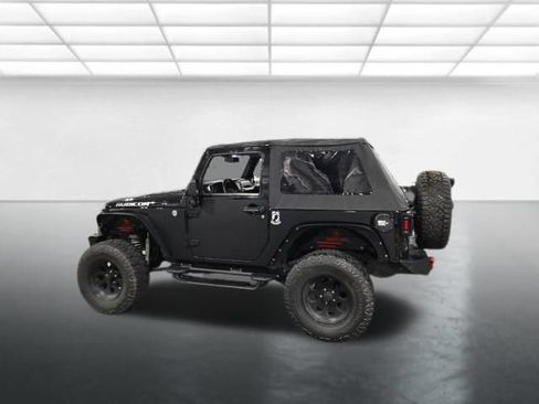 Used 2013 Jeep Wrangler Rubicon w/ Dual Top Group AWD/4WD image 8