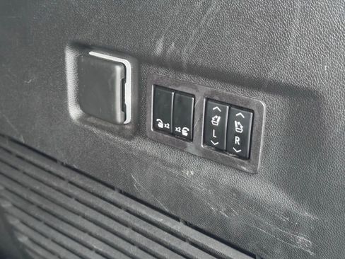 Used 2023 GMC Yukon XL Denali w/ Max Trailering Package image 48