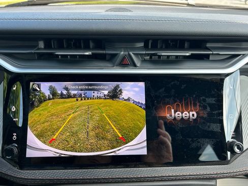 New 2026 Jeep Cherokee Limited AWD/4WD image 25