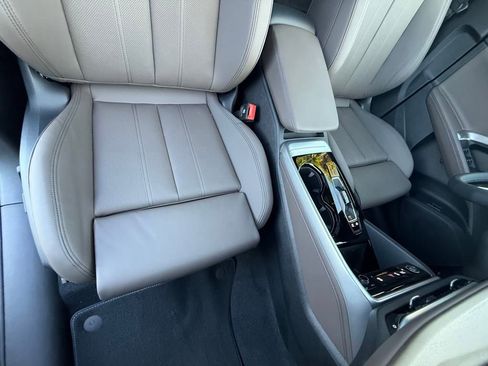 New 2025 Audi Q5 Premium Plus image 43