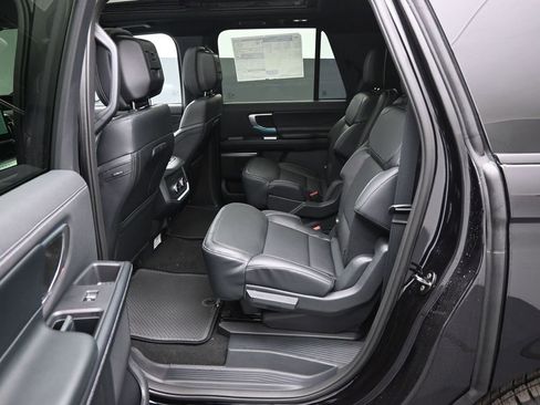 New 2026 Ford Expedition Max Platinum w/ Stealth Appearance Package image 19