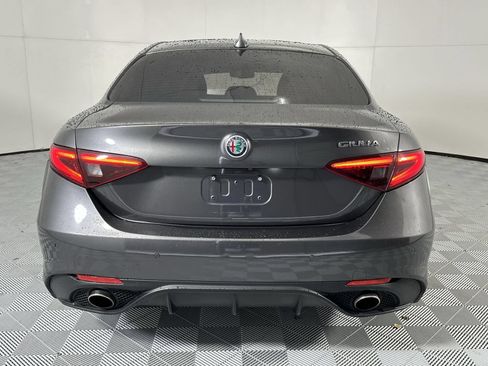 Used 2023 Alfa Romeo Giulia Sprint RWD image 7