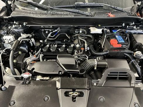 Used 2023 Honda CR-V EX image 8
