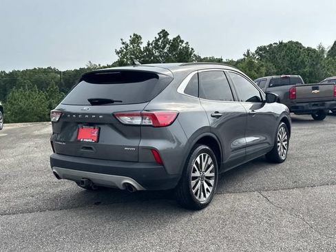 Used 2022 Ford Escape Titanium w/ Class II Trailer Tow Package AWD/4WD image 4