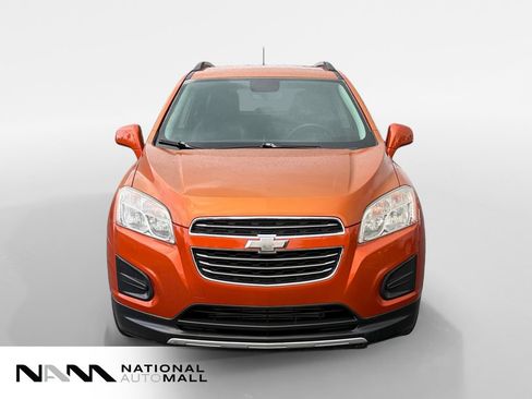Used 2016 Chevrolet Trax LT w/ LT Convenience Package FWD image 8
