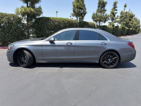 Used 2019 Mercedes-Benz S 450 Sedan image 3