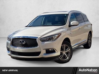 Used 2019 INFINITI QX60 Luxe w/ Essential Package