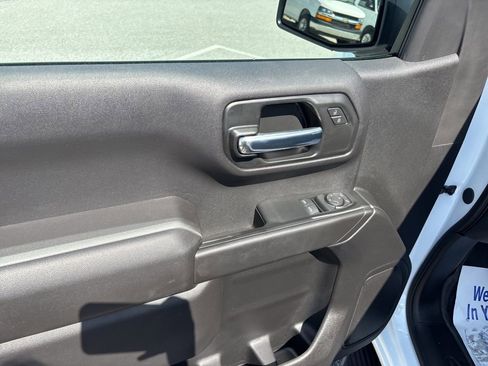 Used 2025 Chevrolet Silverado 1500 W/T w/ WT Value Package image 10