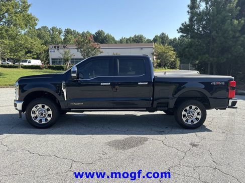 Certified 2025 Ford F250 Lariat w/ Lariat Ultimate Package AWD/4WD image 20