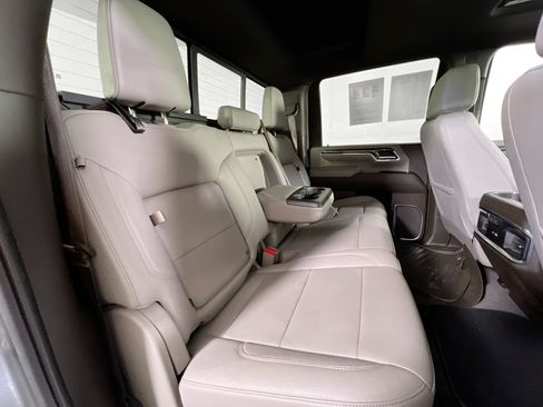 Used 2024 Chevrolet Silverado 2500 LTZ w/ LTZ Convenience Package AWD/4WD image 29
