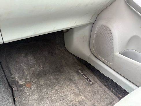 Used 2013 Toyota Prius Two image 27