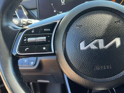 Used 2024 Kia Seltos S AWD/4WD image 13