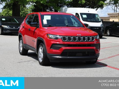 Used 2024 Jeep Compass Sport AWD/4WD image 6