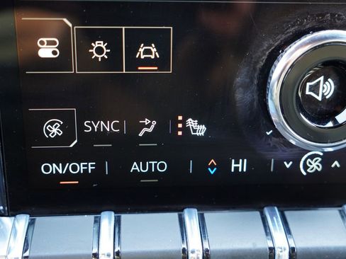 Certified 2025 GMC Acadia Elevation image 30