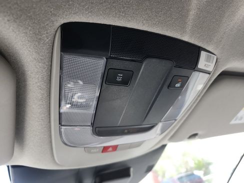 Used 2023 Kia Niro Wind w/ Wind Preserve Package FWD image 28