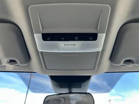 Used 2025 Nissan Sentra SV w/ All-Weather Package FWD image 12