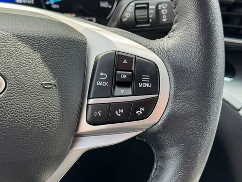 Certified 2022 Ford Explorer XLT w/ Equipment Group 202A AWD/4WD image 31