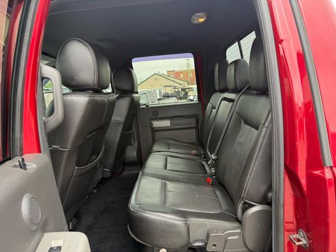 Used 2014 Ford F250 Lariat w/ Chrome Package image 24