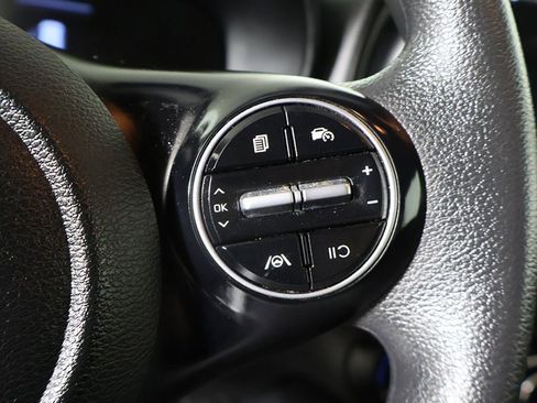 Used 2023 Kia Soul LX w/ Option Group 015 FWD image 36