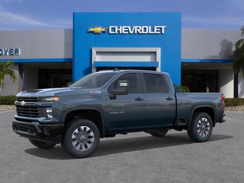 New 2026 Chevrolet Silverado 2500 Custom w/ Custom Value Package AWD/4WD image 2