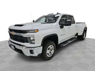 New 2026 Chevrolet Silverado 3500 LT w/ Safety Package video 1