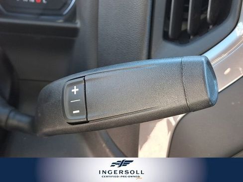 Used 2022 Chevrolet Silverado 1500 Custom image 18