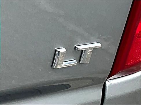 Used 2024 Chevrolet Silverado 1500 LT image 27