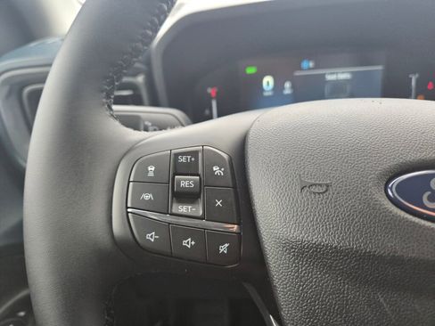 New 2026 Ford Maverick Lariat w/ Black Appearance Package image 18