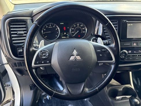Used 2015 Mitsubishi Outlander GT image 14