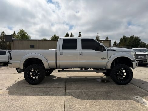 Used 2015 Ford F250 Platinum w/ FX4 Off-Road Package image 7