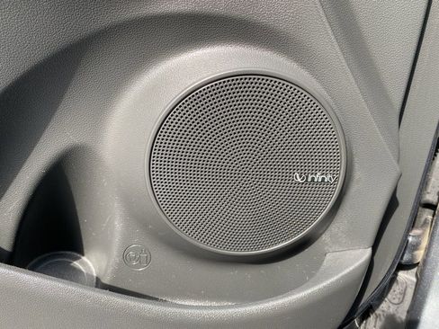 Used 2020 Hyundai Kona Limited image 22