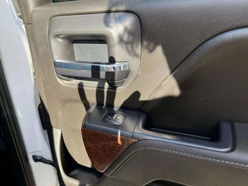 Used 2018 GMC Sierra 1500 SLE w/ SLE Value Package image 14