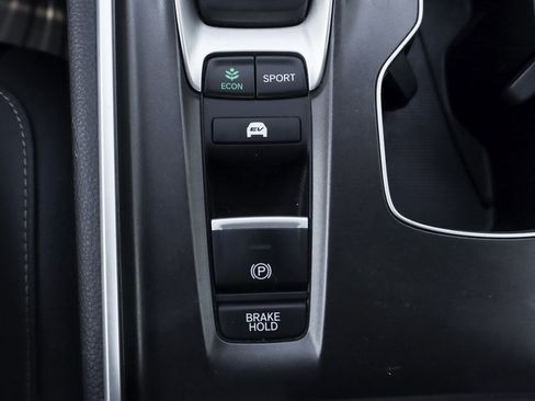 Used 2022 Honda Accord Sport image 31