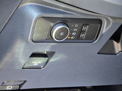 New 2026 Ford Bronco Outer Banks w/ Sasquatch Package image 7