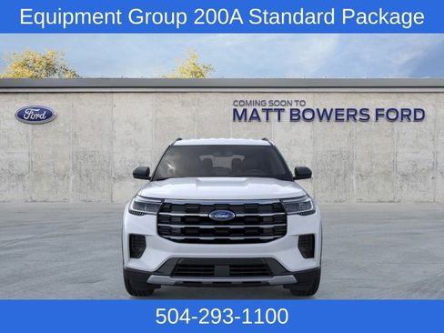 New 2026 Ford Explorer Active RWD image 8