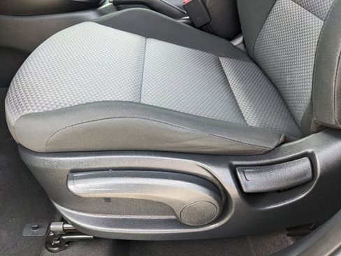 Certified 2025 Kia Soul LX image 22