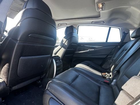 Used 2012 BMW 550i Gran Turismo xDrive 550i xDrive Gran Turismo image 7