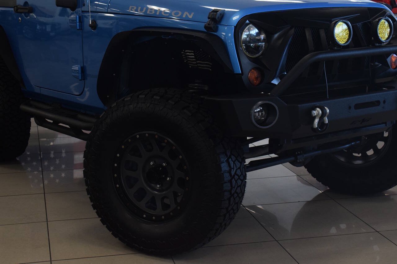 Used 2010 Jeep Wrangler Rubicon w/ PWR Convenience Group AWD/4WD image 8