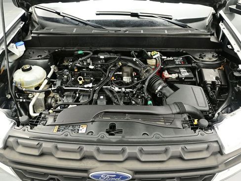 Certified 2023 Ford Maverick XL w/ Equipment Group 100A Standard AWD/4WD image 11