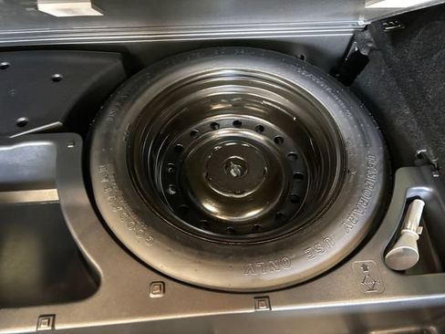 Used 2023 Honda Passport EX-L image 25